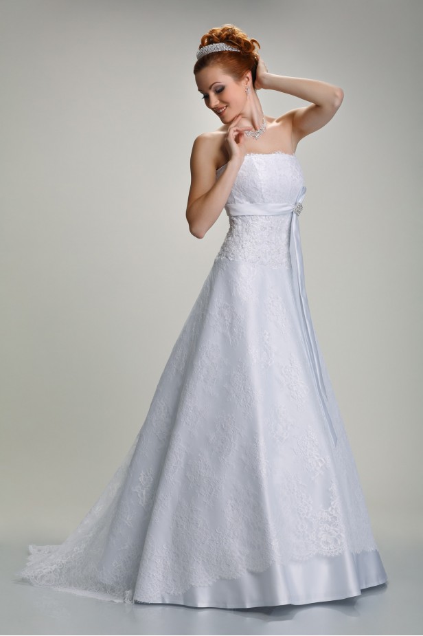 Лилия Шантильи